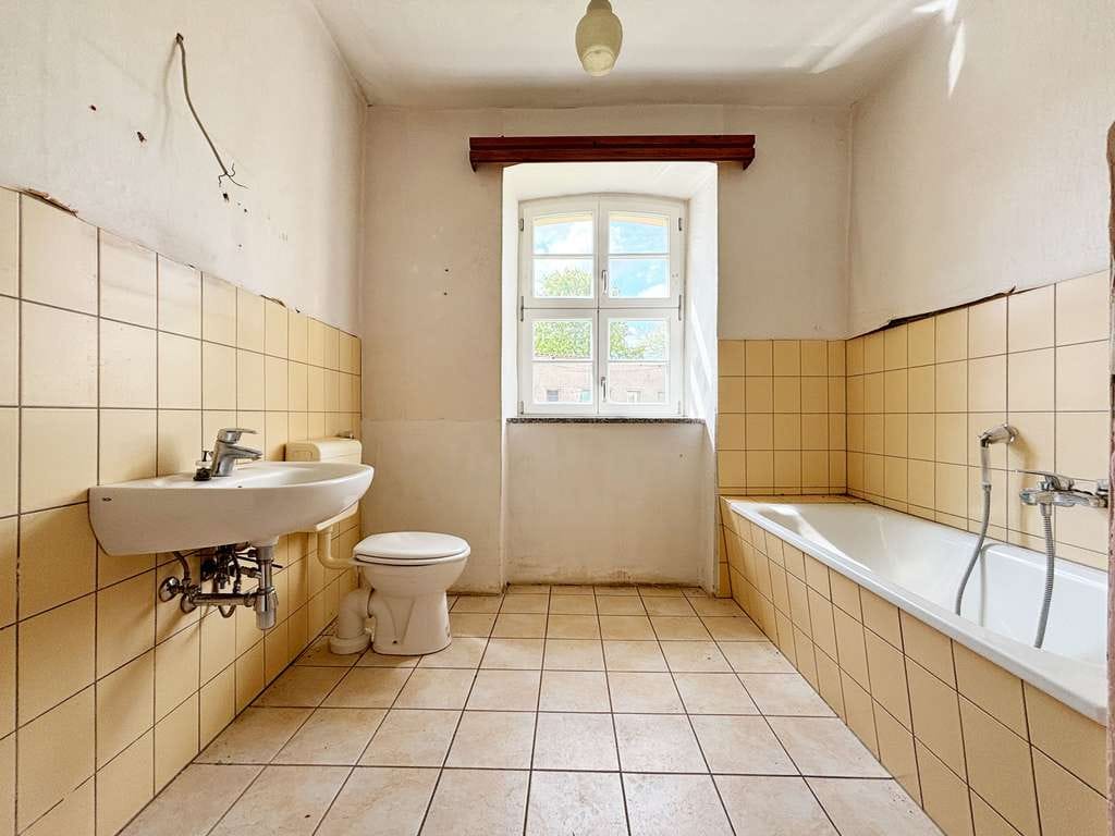 Immobilie in Werben (Elbe) - Teilsaniertes Mehrfamilienhaus in der historischen Innenstadt von Werben (Elbe) - Bild 4