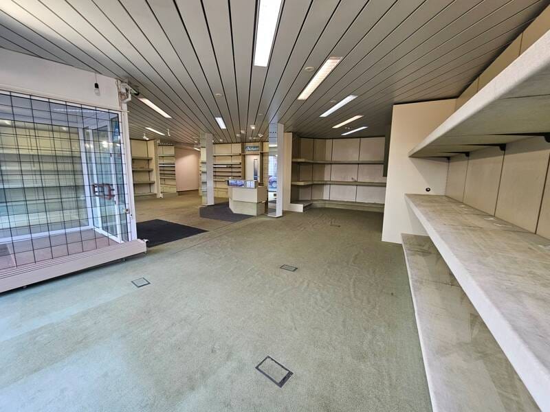 Immobilie in Bremen - Anlageobjekt - Drei Wohneinheiten & eine Gewerbefläche in zentraler Lage von Bremen-Blumenthal - Bild 3