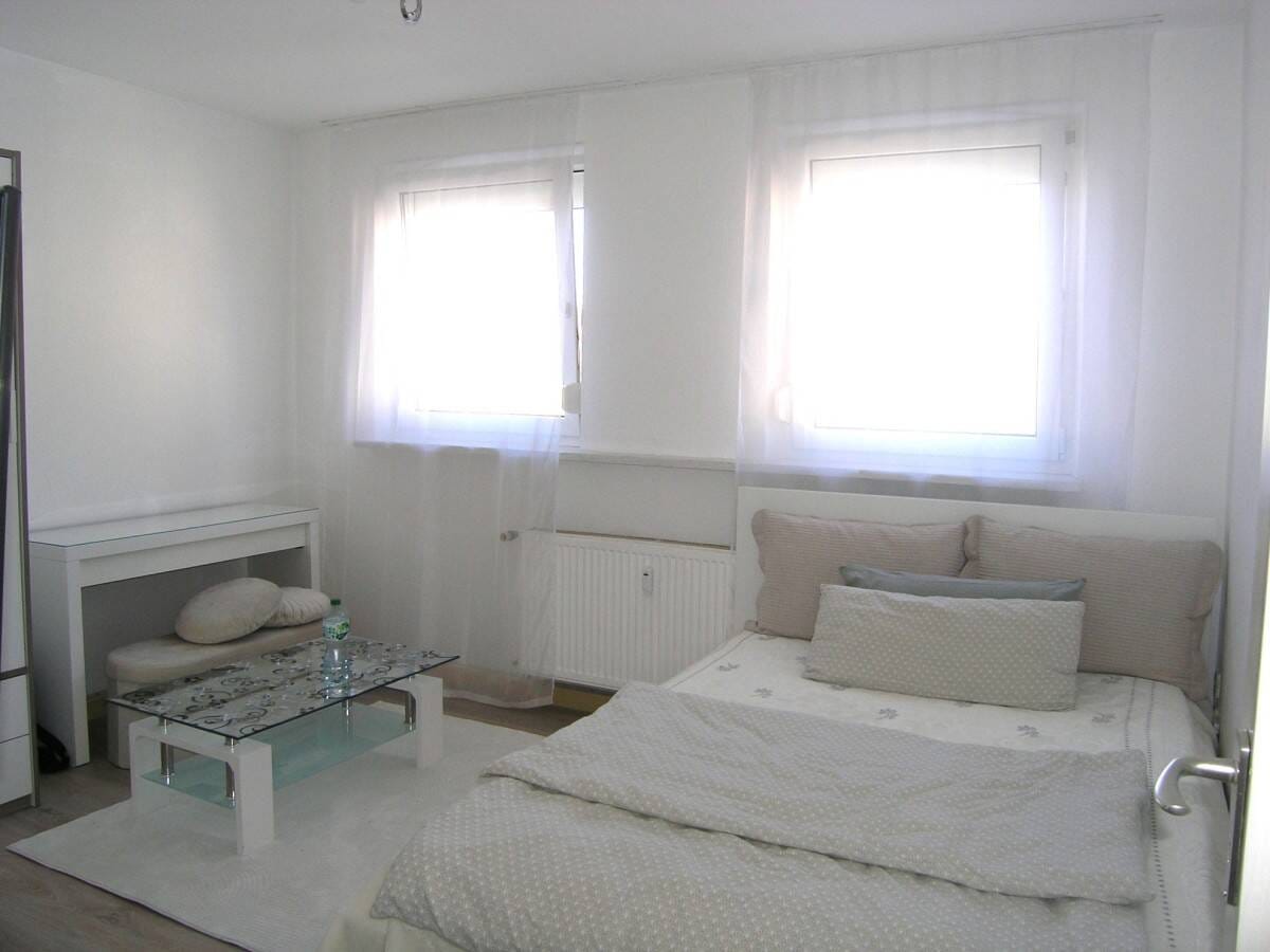 Immobilie in Lauf an der Pegnitz - Gepflegte 1-Zimmer-Eigentumswohnung in Zentrumsnähe - Bild 0