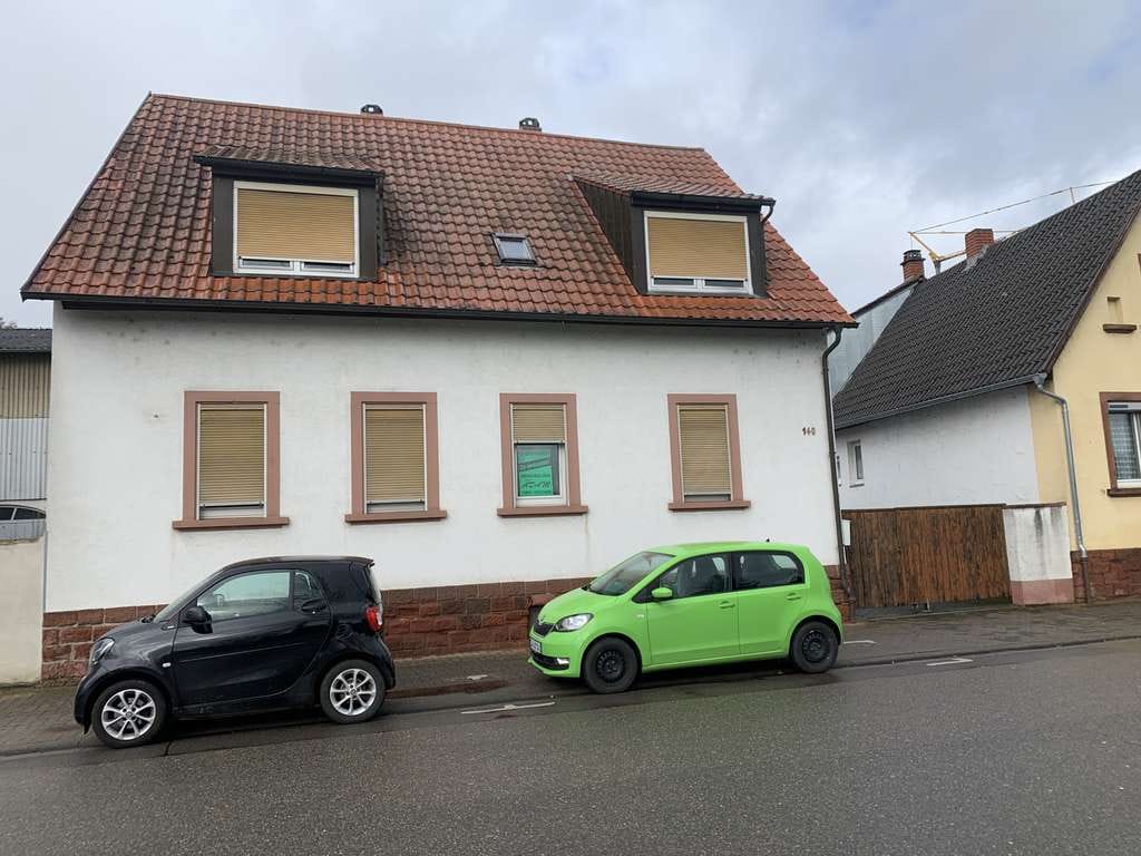 Immobilie in Herxheim - Sofort beziehbares Wohnhaus mit großer Garage und Garten! - Bild 1