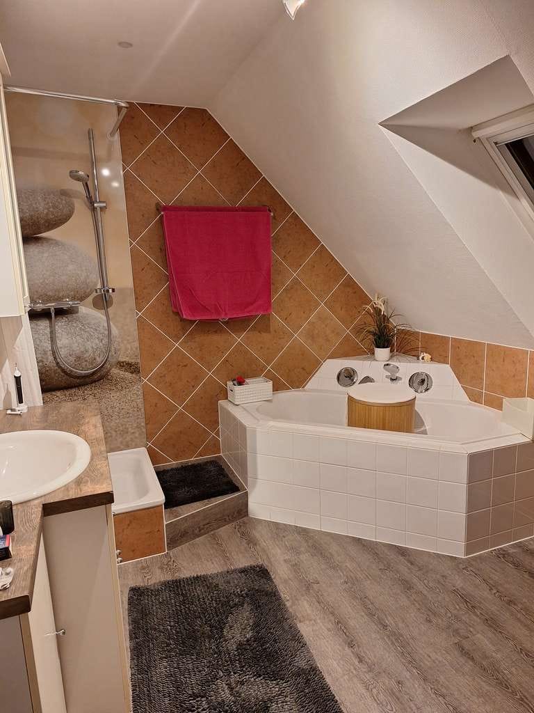 Immobilie in Seeburg - Sehr gut erhaltenes Einfamilienhaus in Seeburg - Bild 2