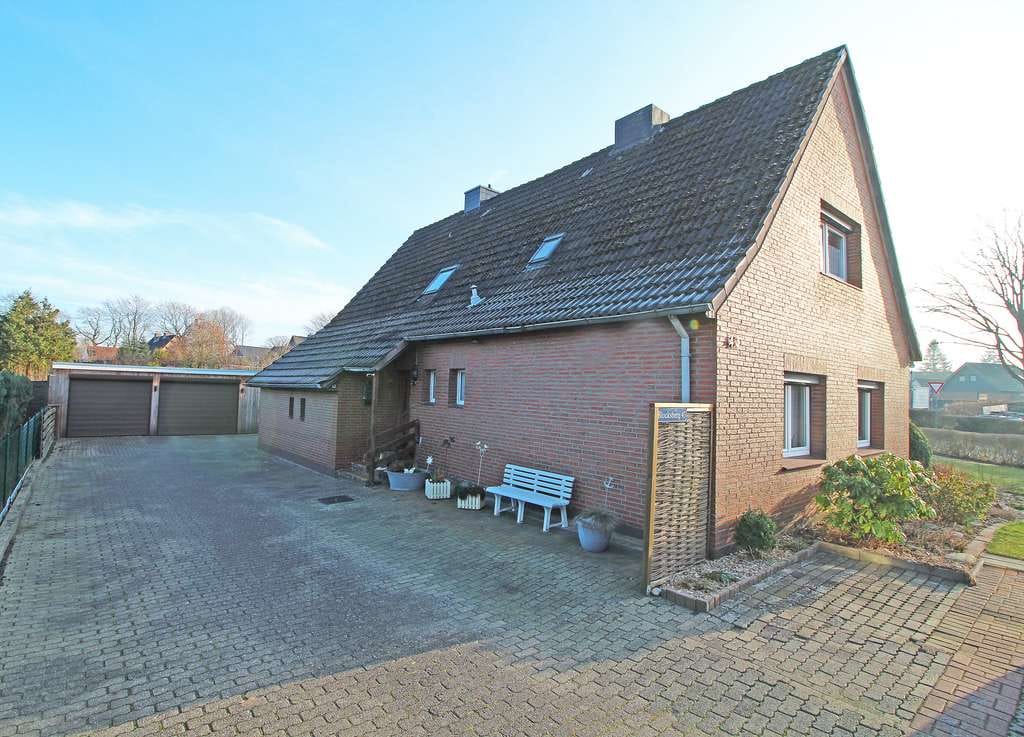 Immobilie in Wahlstedt - gepflegtes Zweifamilienhaus mit viel Nutzfläche in Wahlstedt - Bild 3