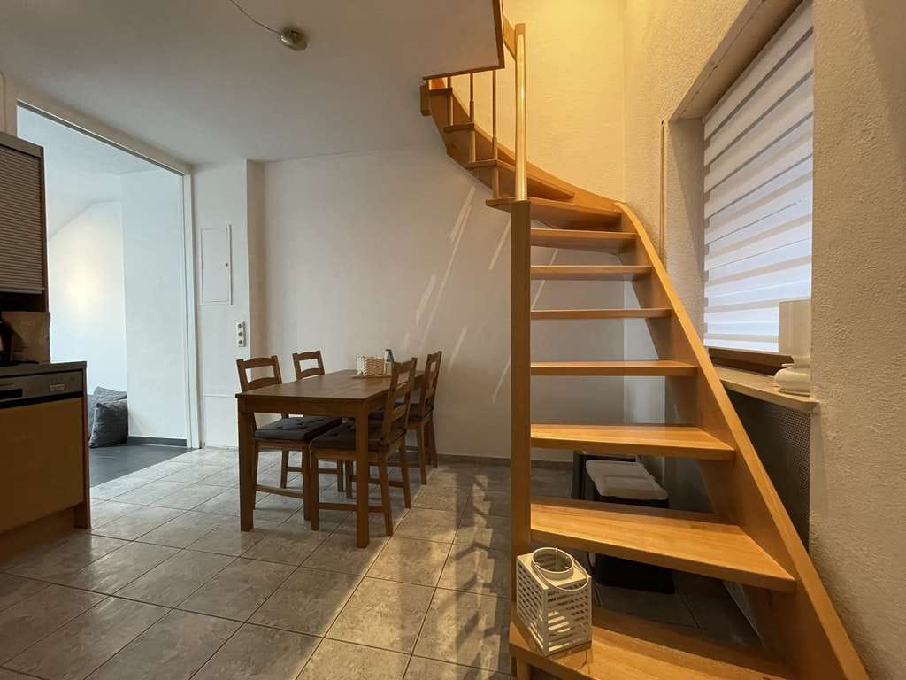 Immobilie in Peißenberg - Gemütliche Dachgeschosswohnung in geschichtsträchtiger Wohnlage. - Bild 1