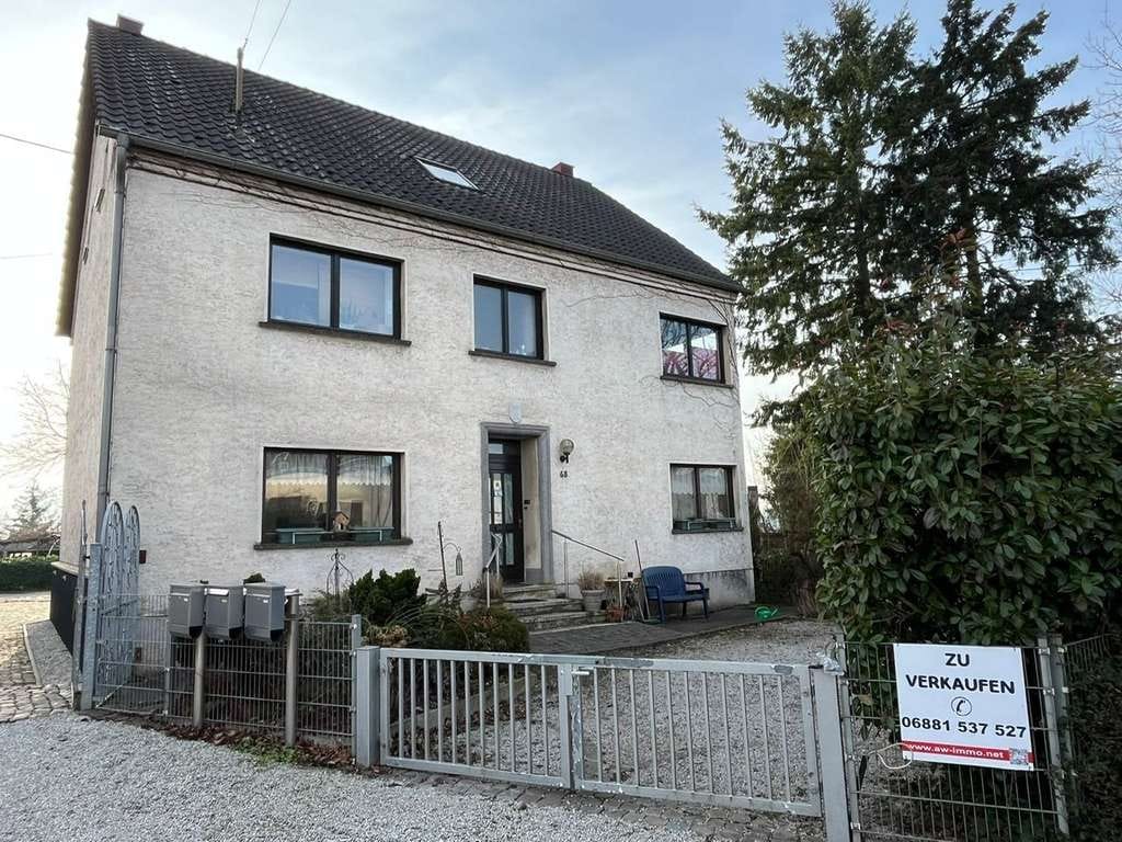 Immobilie in Schmelz - SCHMELZ : WILLKOMMEN in Ihrem neuen ZUHAUSE - 3 FH mit viel PLATZ ! - Bild 0