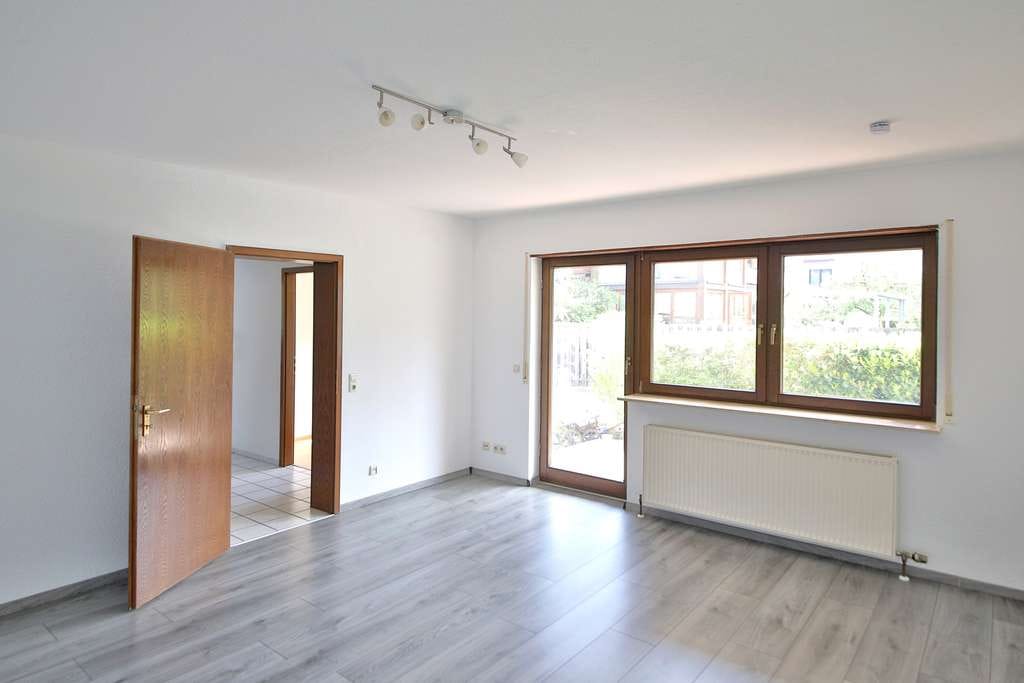 Immobilie in Hockenheim - Gemütliche 1,5-Zimmer-Erdgeschosswohnung mit Terrasse in guter Lage von Hockenheim - Bild 2