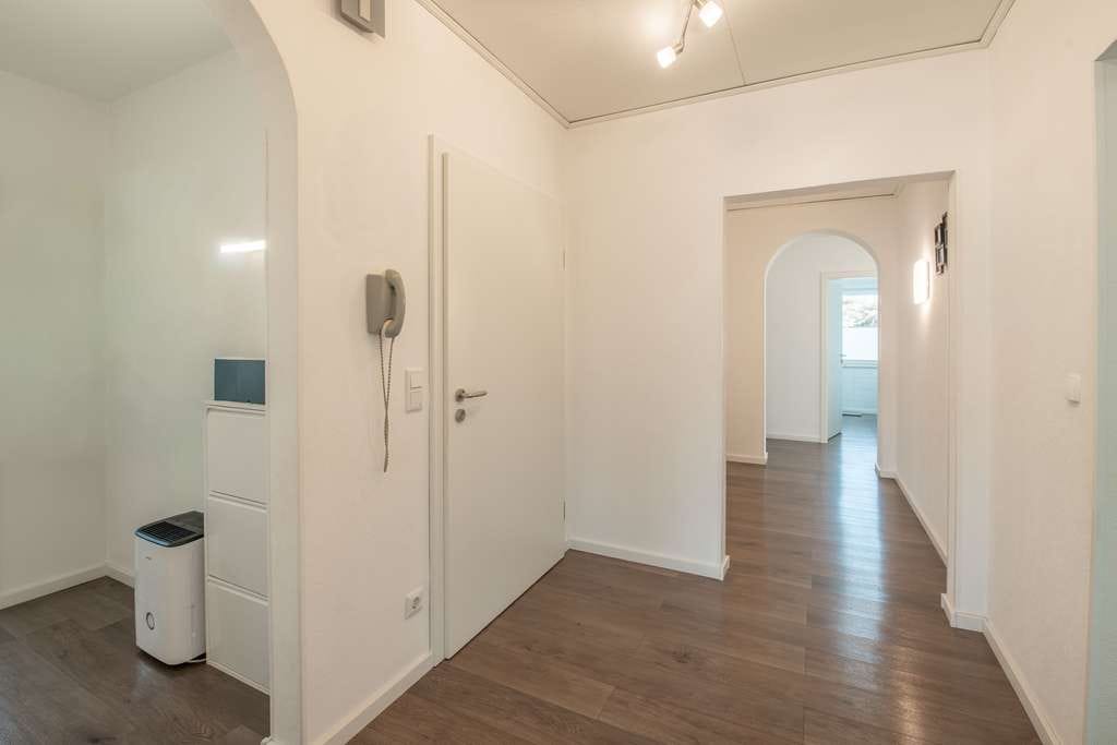 Immobilie in Leidersbach - ++Charmantes EFH in ruhiger Ortsrandlage mit Einliegerwohnung, idyllischem Garten und Garage++ - Bild 1