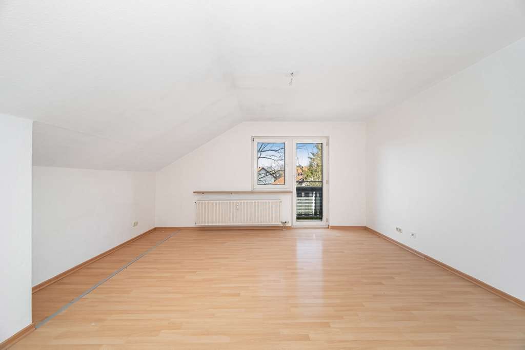 Immobilie in Ismaning - Attraktive 2-Zimmer-Dachgeschosswohnung zur Eigennutzung oder Kapitalanlage - Bild 3