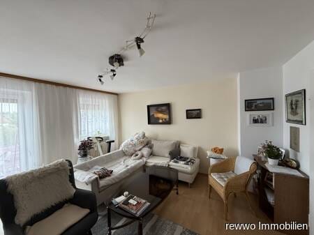 Immobilie in Burghausen - Attraktive 3-Zimmer-Wohnung mit Garage in Burghausen - Bild 3