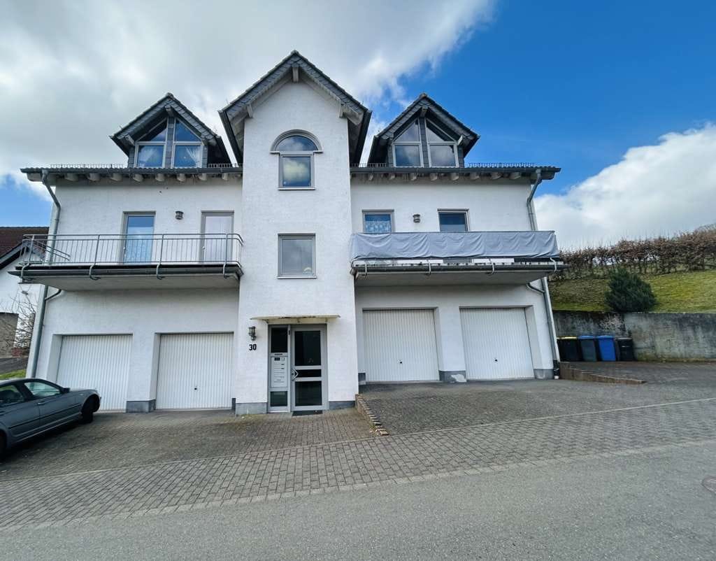 Immobilie in Dahlem - Ländliche Idylle trifft perfekte Anbindung: Ihr Mehrfamilienhaus mit guter Infrastruktur und Zukunft - Bild 1