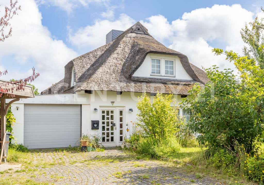 Immobilie in Köhn - Familienglück unter Reet - Bild 1