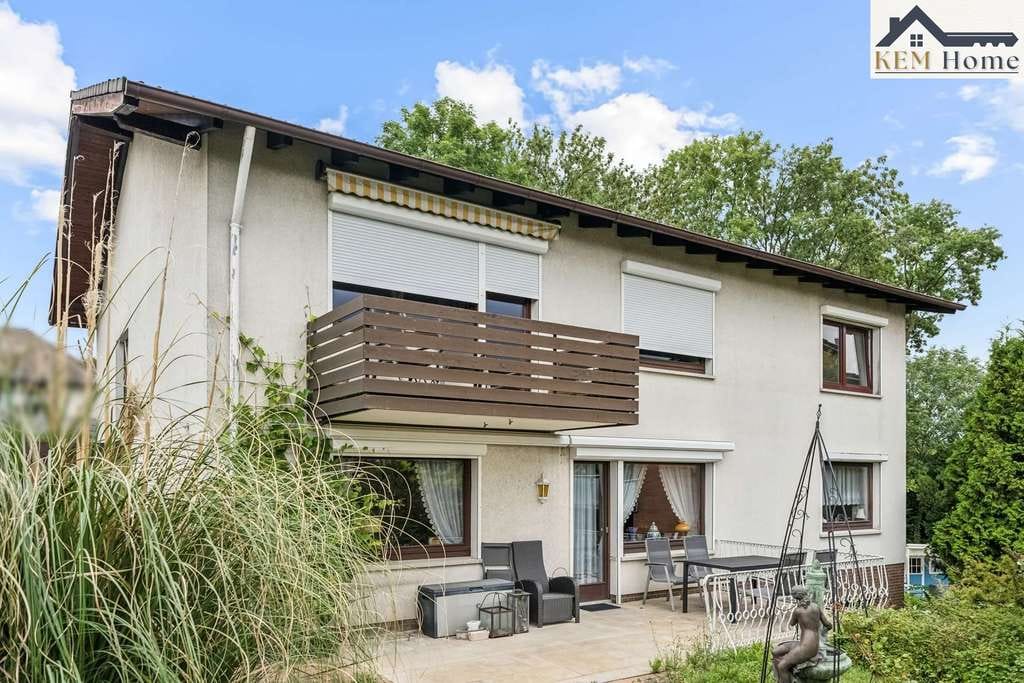 Immobilie in Apelern - Familienfreundlich Renditestark 3 Wohneinheiten in bester Aussichtslage Wohntraum mit Renditechance - Bild 2