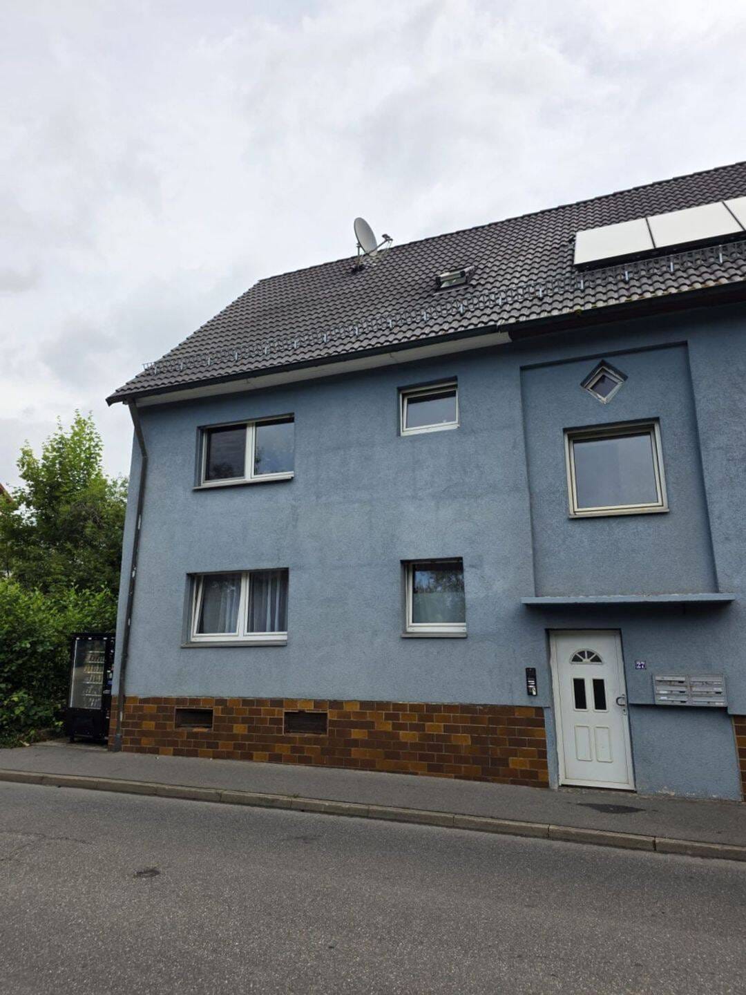 Immobilie in Möckmühl - Saniertes und modernisiertes 6-Familienhaus in Adelsheim - Balkon - Terrasse - 6,2% -Renditeobjekt - Bild 2