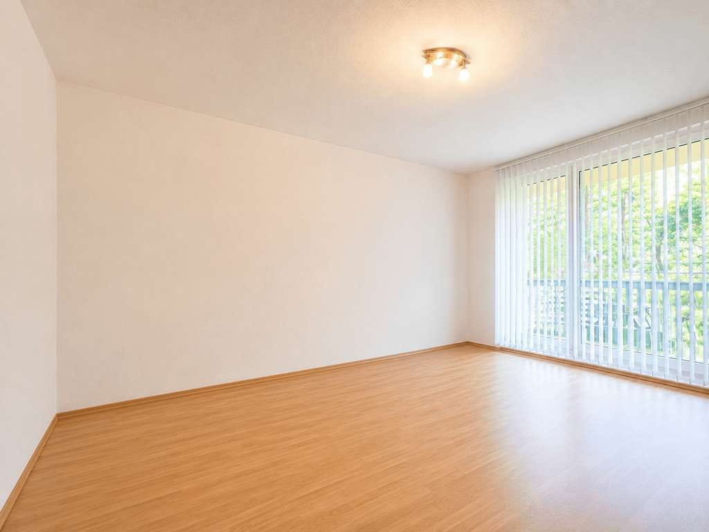 Immobilie in Potsdam - Potsdam Living - Solide Kapitalanlage, 2-Zimmer-Wohnung mit Süd-Loggia in grüner, ruhiger Lage - Bild 2