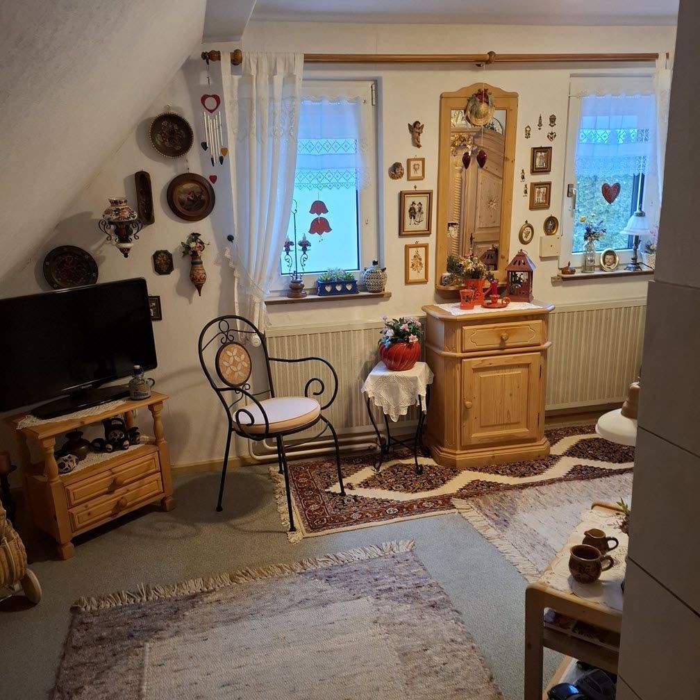 Immobilie in Lichtenfels - Gemütliches Haus für Singles, Paare oder kleine Familie - Bild 4