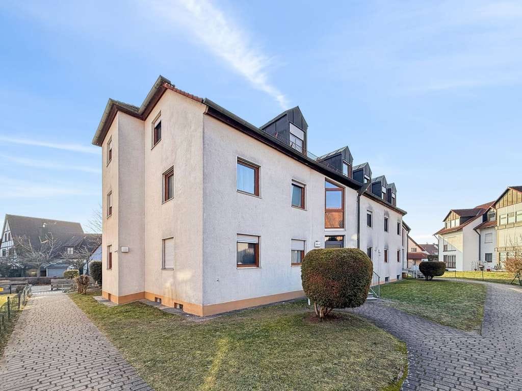 Immobilie in Heilsbronn - Großzügige 3-Zimmer-Maisonette-Wohnung in Bestlage von Heilsbronn - Bild 1