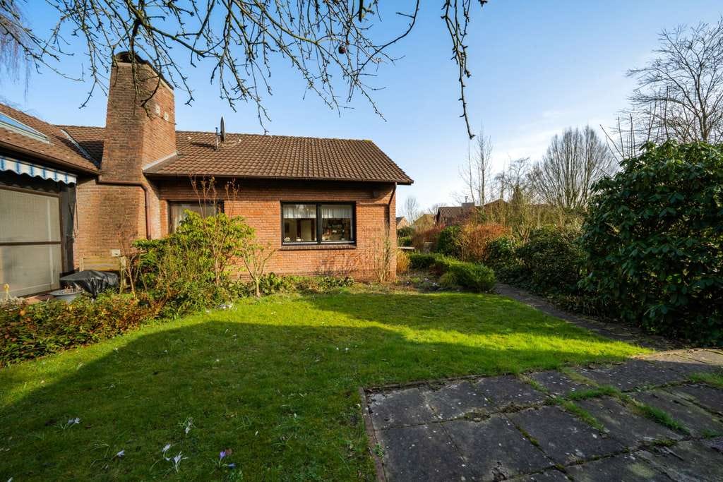 Immobilie in Leer - Ruhiges, kleines Doppelhaus mit Garten & Terrasse in Top-Lage - Bild 2