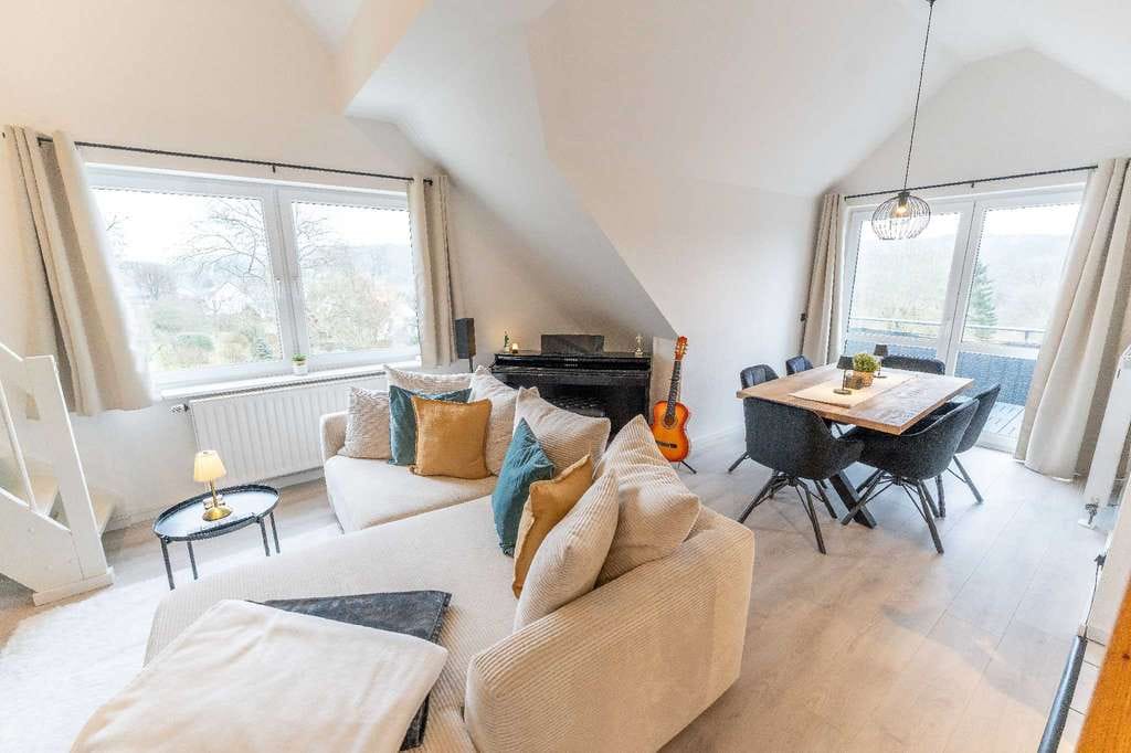 Immobilie in Nümbrecht - 6-Parteienhaus in Nümbrecht-Bierenbachtal - Bild 4
