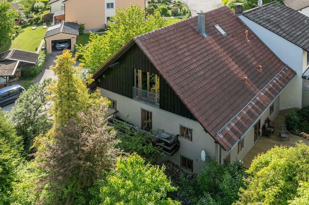 Immobilie in Fürstenzell - Historisches Wohnhaus mit Charakter – kernsaniert, energieeffizient und gemütlich - Bild 2