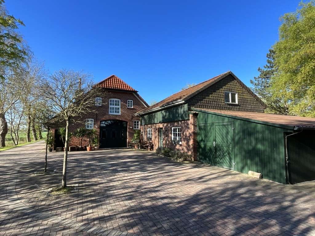 Immobilie in Stadland - Luxuriöses Traumhaus mit Außenpool in Alleinlage - Bild 2