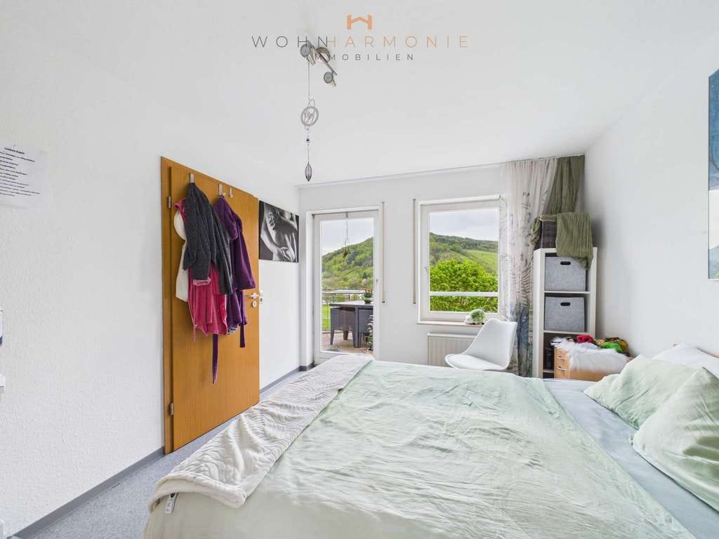 Immobilie in Niedernhall - Panoramablick 2,5 Z.i Whg. mit Stellplatz & Balkon - Bild 2
