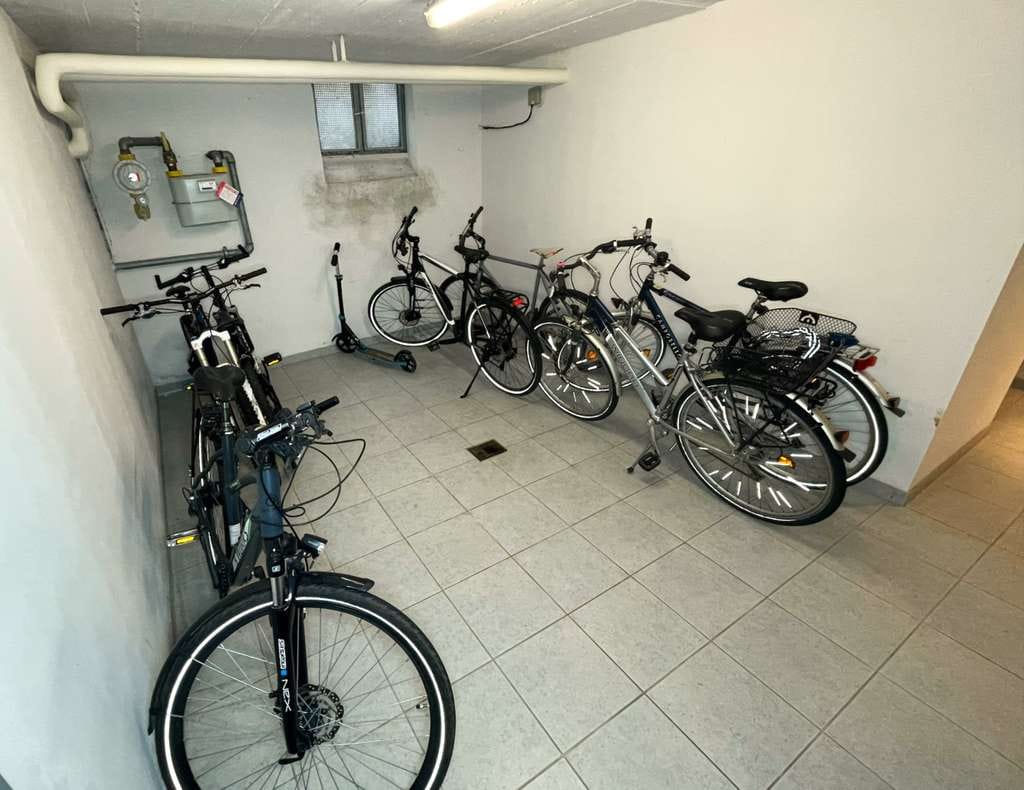 Immobilie in Eschborn - Lukrative Kapitalanlage oder für Selbstnutzer: 1,5ZKB in kleiner Einheit - Bild 2