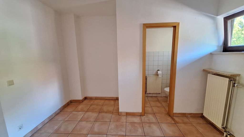 Immobilie in Geretsried - Viel Platz, viel Fläche, viele Möglichkeiten - RMH in exzellenter Lahe - Bild 4
