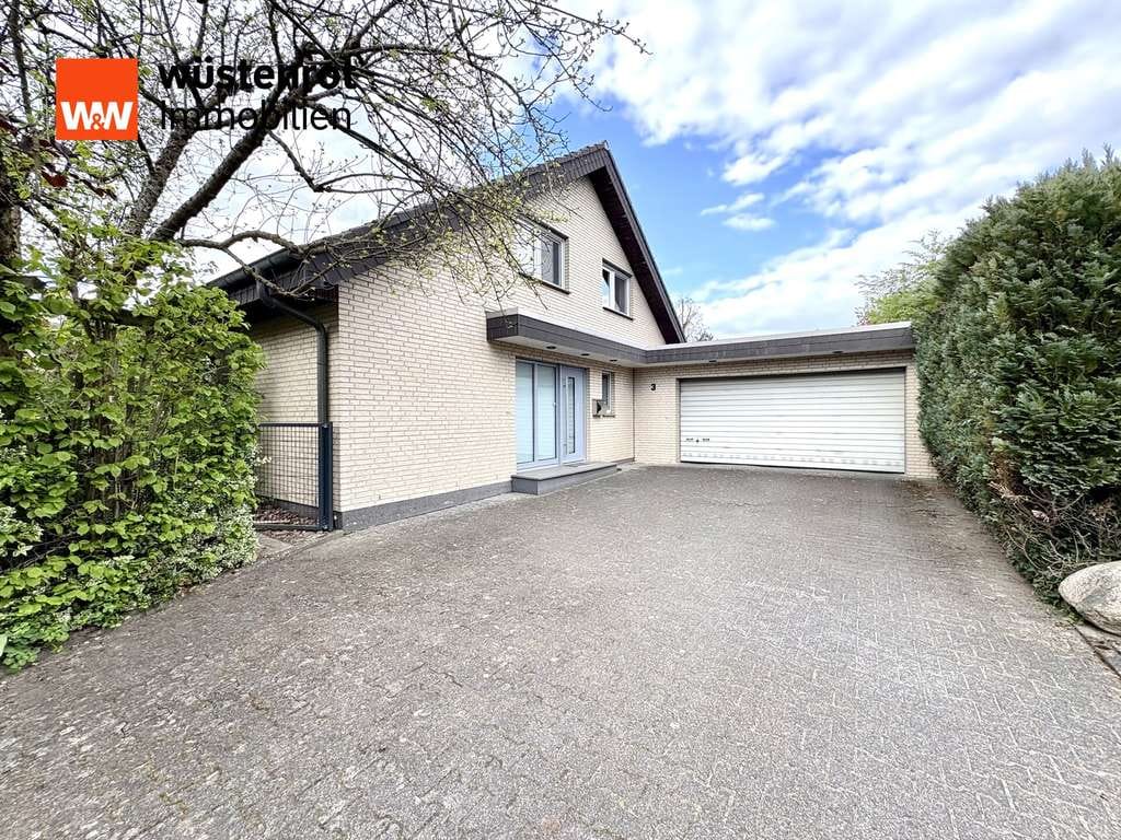 Immobilie in Steinhagen - Einfamilienhaus mit 182 m² Wohnfläche in Steinhagen - Bild 1