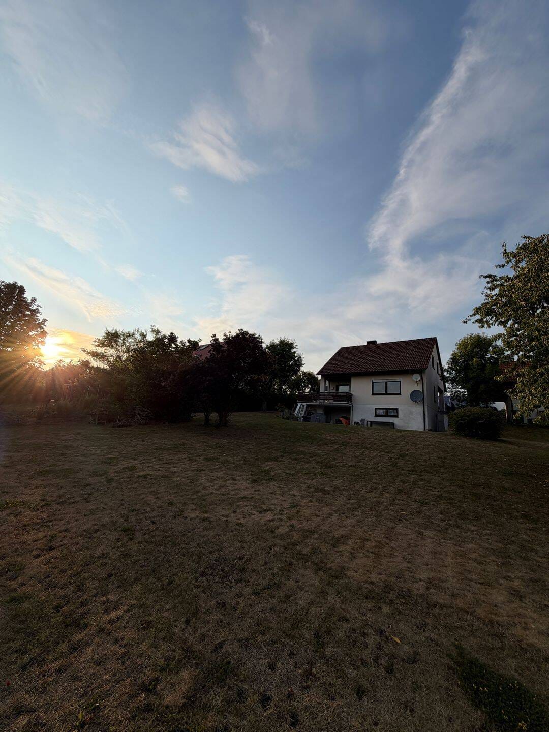 Immobilie in Weihenzell - Einfamilienhaus mit sehr großem Grundstück - Familientraun - Bild 1