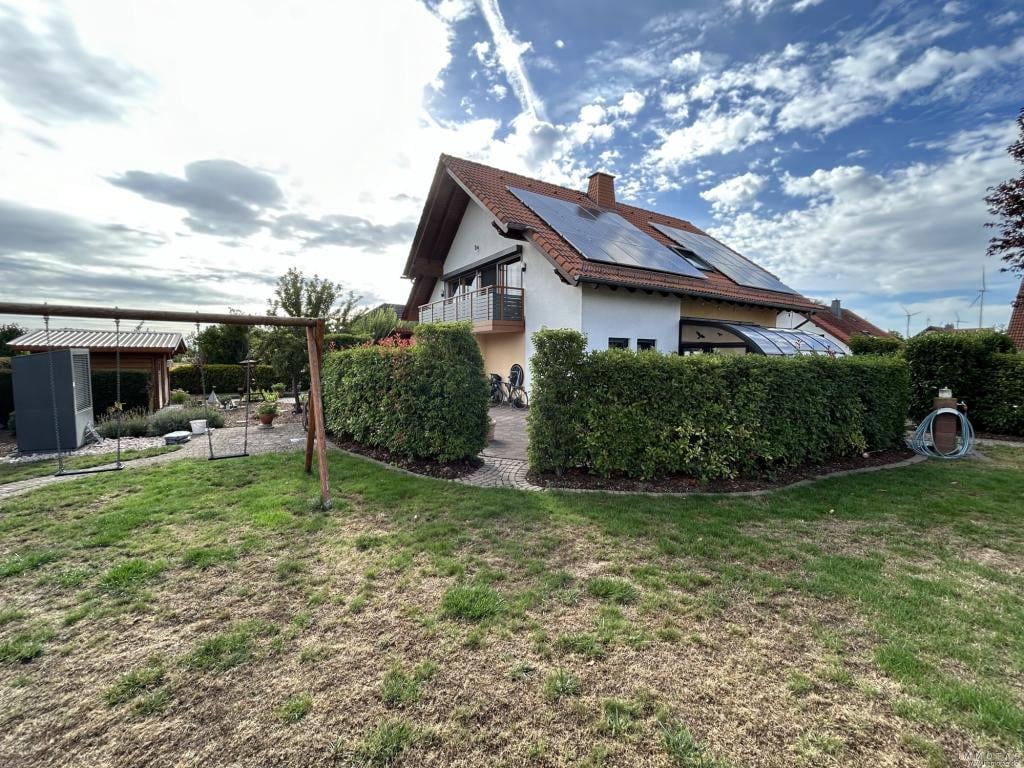 Immobilie in Gau-Bickelheim - Einfamilienhaus freistehend in Gau-Bickelheim - Bild 1