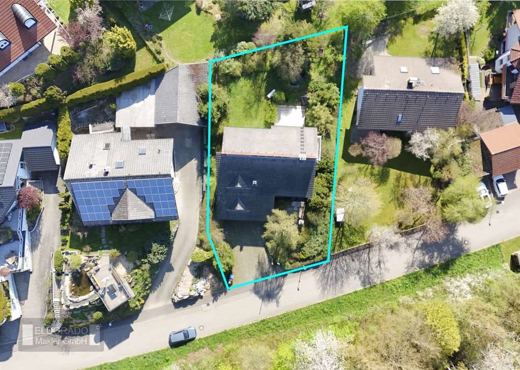 Immobilie in Dornstetten - Architektenhaus in Sackgasse – 200 m² Wohnfläche, Sauna, Kamin und Privatsphäre in Dornstetten-Aach - Bild 1