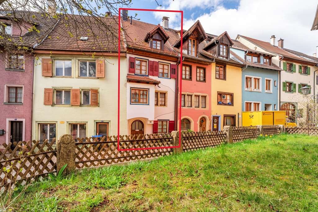 Immobilie in Engen - Charmantes Altstadthaus mit Geschichte – Denkmaljuwel im Herzen von Engen - Bild 0