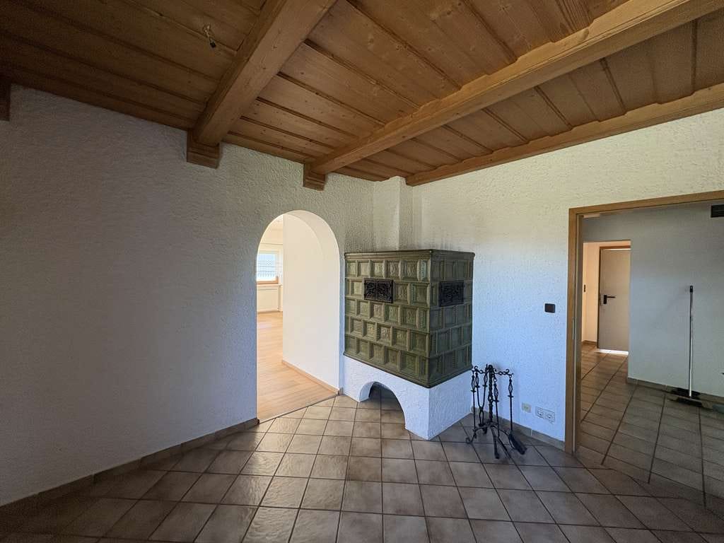 Immobilie in Dorfen - Einfamilienhaus mit großem Garten , Garage und Wintergarten in Dorfen - Bild 4