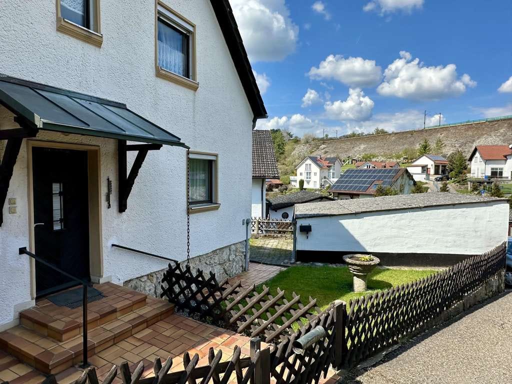 Immobilie in Brunn - Ein-/Zweifamilienhaus in Laaber - Bild 2