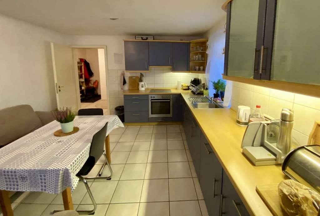 Immobilie in Moorrege - Charmantes Dreifamilienhaus in Moorrege – ideal für Kapitalanleger und Familien! - Bild 2