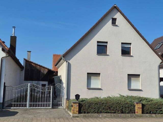 Immobilie in St. Leon-Rot - Wohnhaus in ruhiger Lage mit Entwicklungspotential - Bild 0