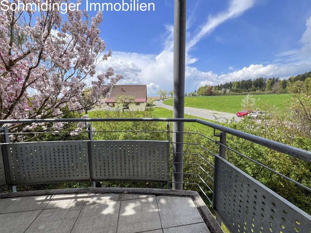 Immobilie in Schlier - Charmante 4-Zimmer Wohnung in Schlier - Komfort und Lebensqualität auf 86,62 m² - Bild 1