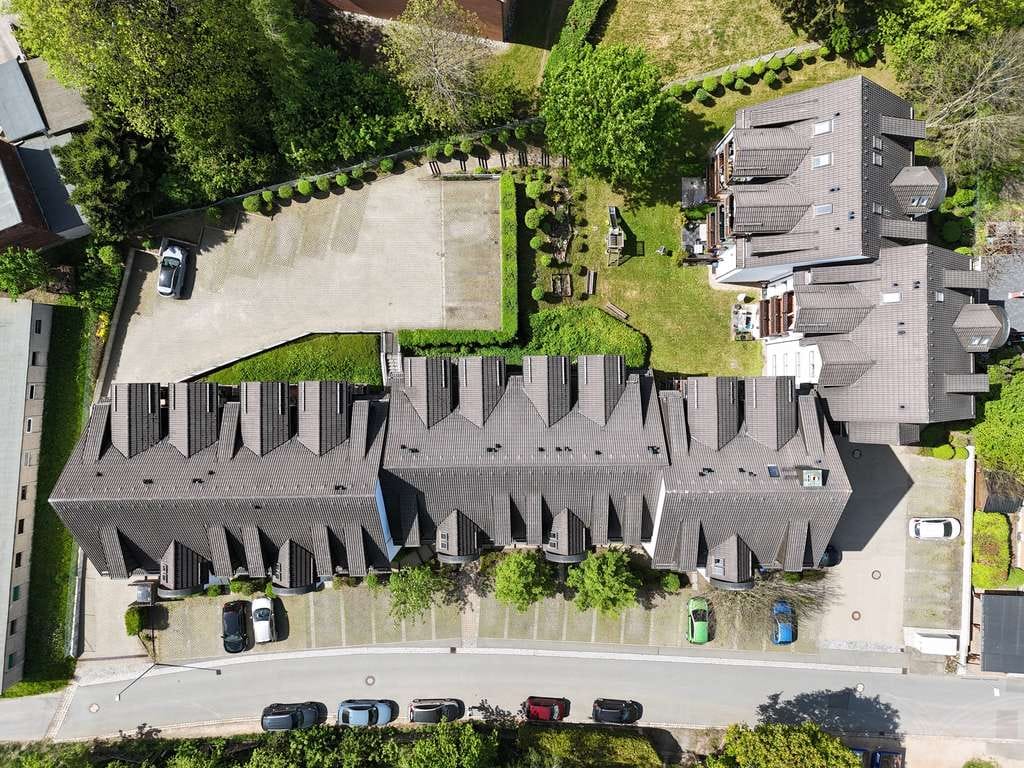 Immobilie in Lengenfeld - [RESERVIERT] 2-Raum Wohnung mit EBK, sonnigem Balkon & Stellplatz in gepflegtem MFH - Bild 4
