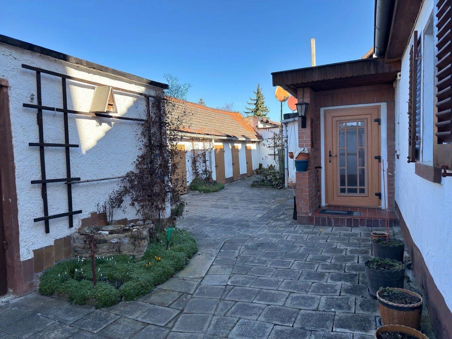 Immobilie in Halle (Saale) - Ein Zuhause mit Blick ins Grüne - Bild 0