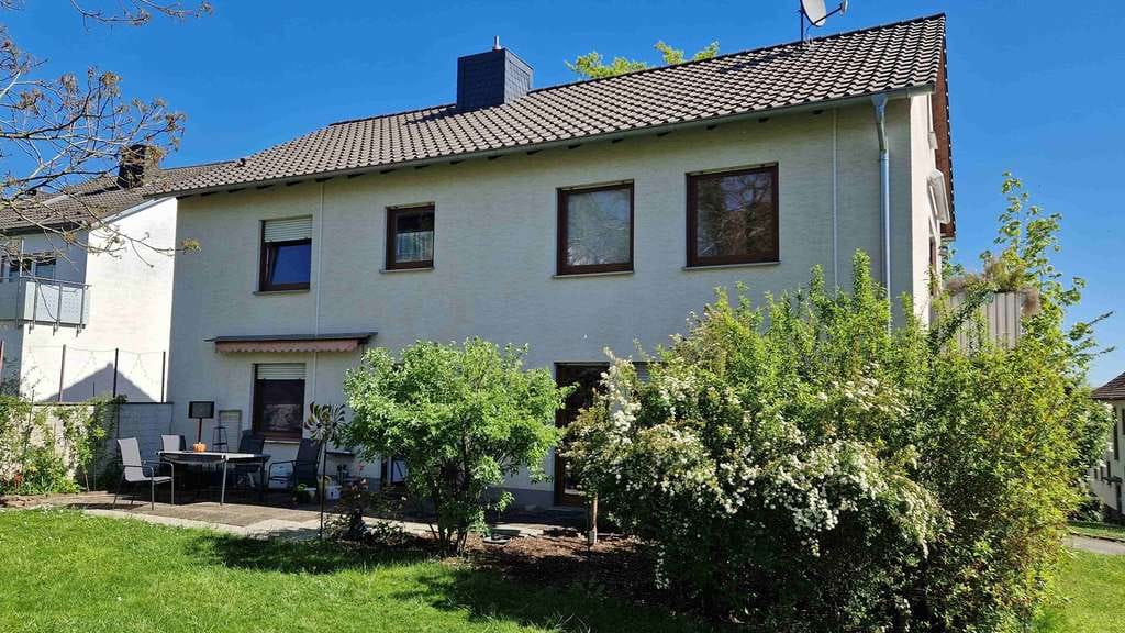Immobilie in Höxter - Attraktives Mehrfamilienhaus – ideale Kapitalanlage oder Mehrgenerationenwohnen - Bild 3