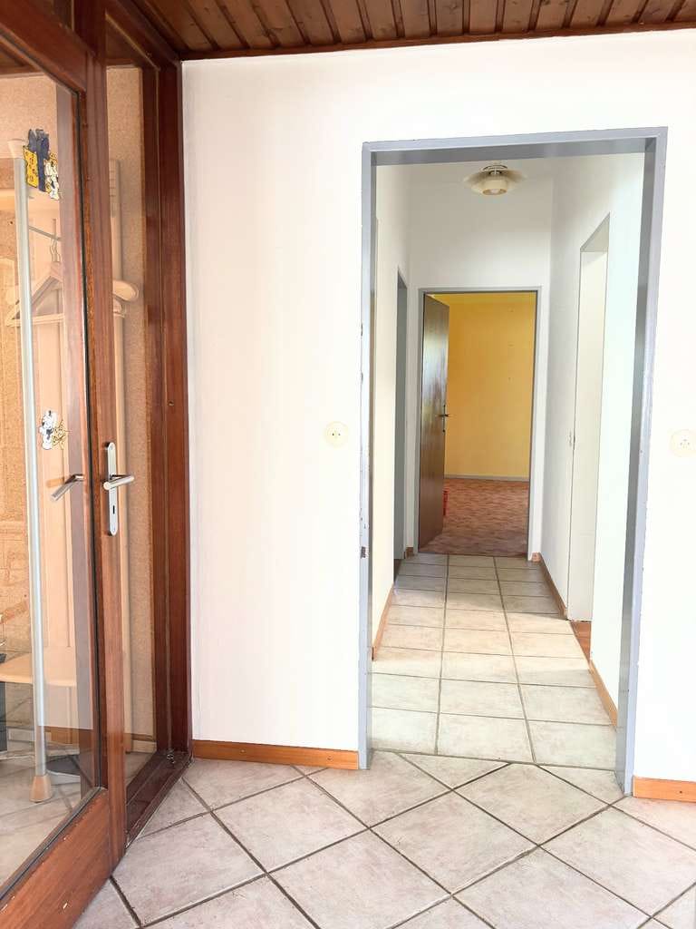 Immobilie in Altenbamberg - 4+1 Zimmer Bungalow mit großem Grundstück und Blick auf Rotenfels - Bild 3