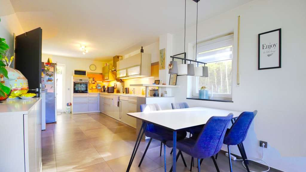 Immobilie in Wenzenbach - Moderne Souterrain-Wohnung mit Panoramablick - Bild 4