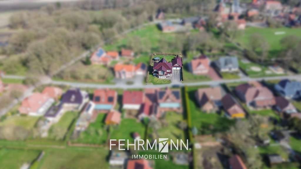 Immobilie in Twist - Wo modernes Familienleben aufblüht – Hochwertiges Zweifamilienhaus mit Wohlfühloase in Twist - Bild 2
