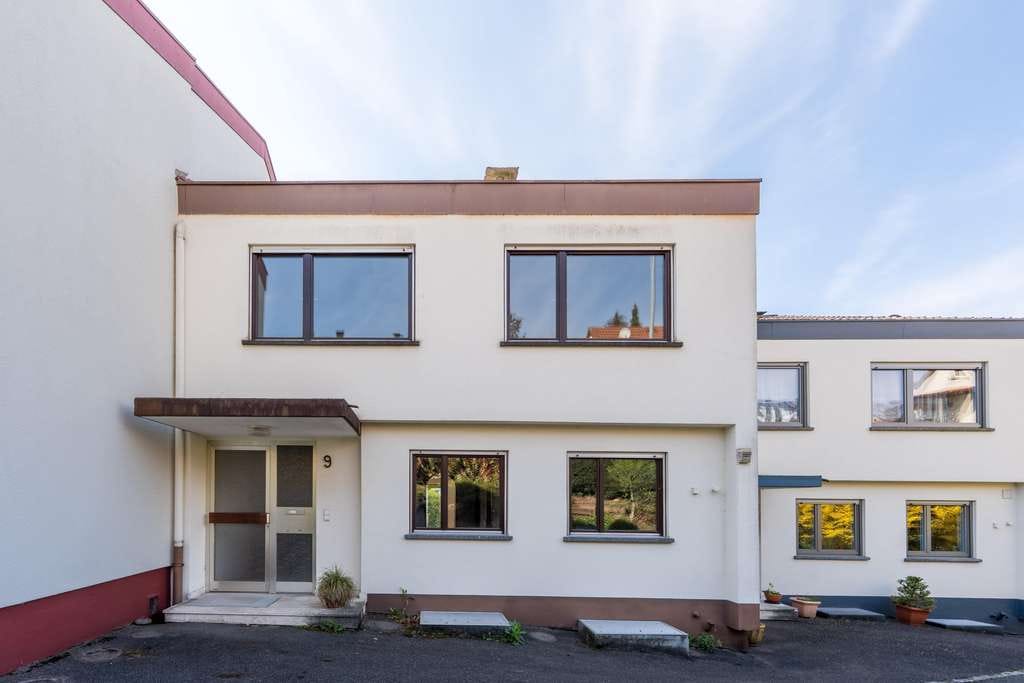 Immobilie in Bad Säckingen - Großzügiges Reihenmittelhaus mit viel Potenzial und Münsterblick - Bild 2
