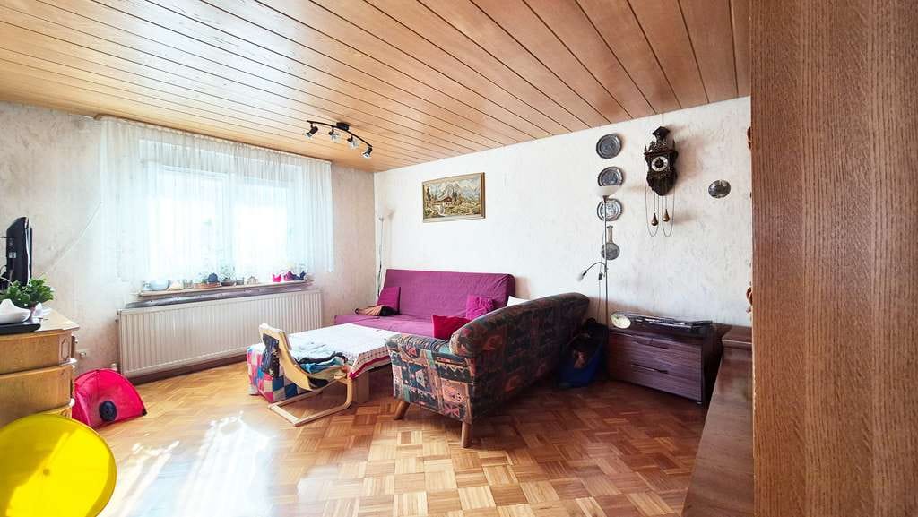 Immobilie in Murrhardt - Familienfreundliches Haus mit Garage, Werkstatt und Gewölbekeller zentral in Murrhardt - Bild 2