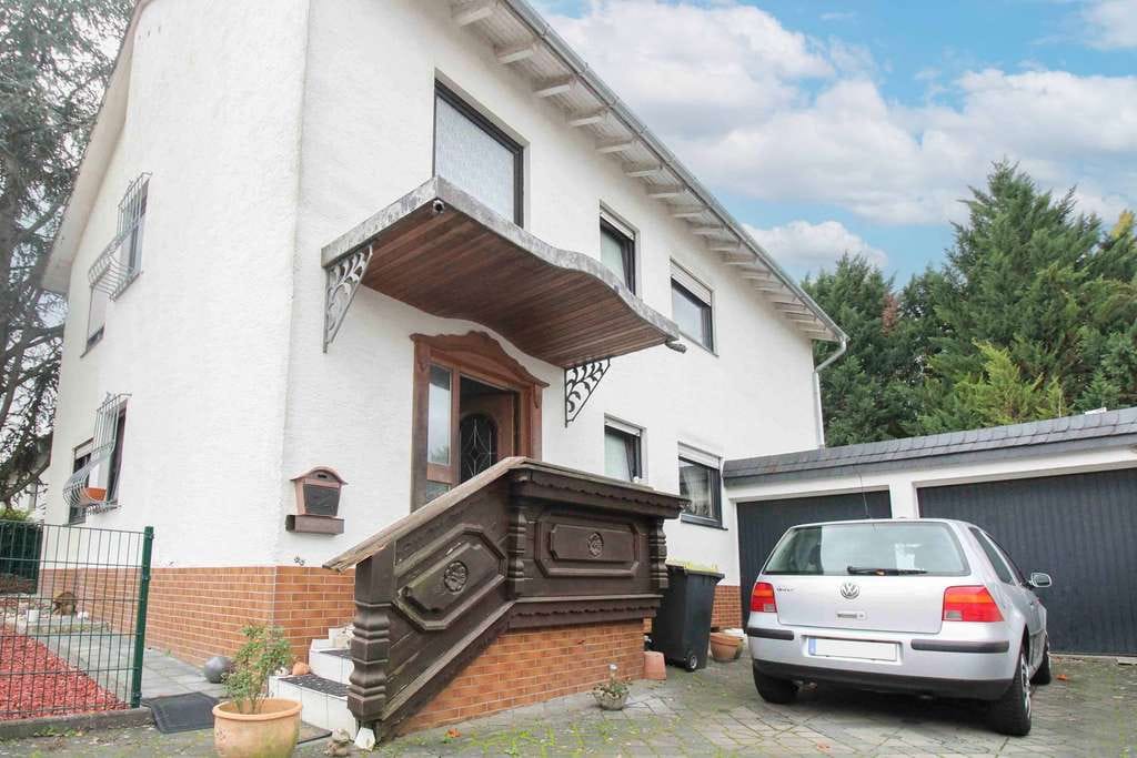 Immobilie in Wörrstadt - Charmantes Zwei- bis Dreifamilienhaus mit grüner Oase und hervorragender Lagequalität in Wörrstadt - Bild 0