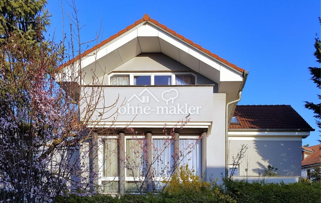 Immobilie in Weissach - Panoramablick & Platzwunder: ca. 285m² Architektenhaus (Energie B), Einliegerwohnung & Praxis-Loft - Bild 4