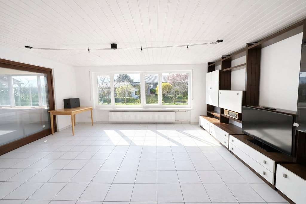 Immobilie in Weilheim an der Teck - Wohnhaus mit Einliegerwohnungslösung - Bild 3
