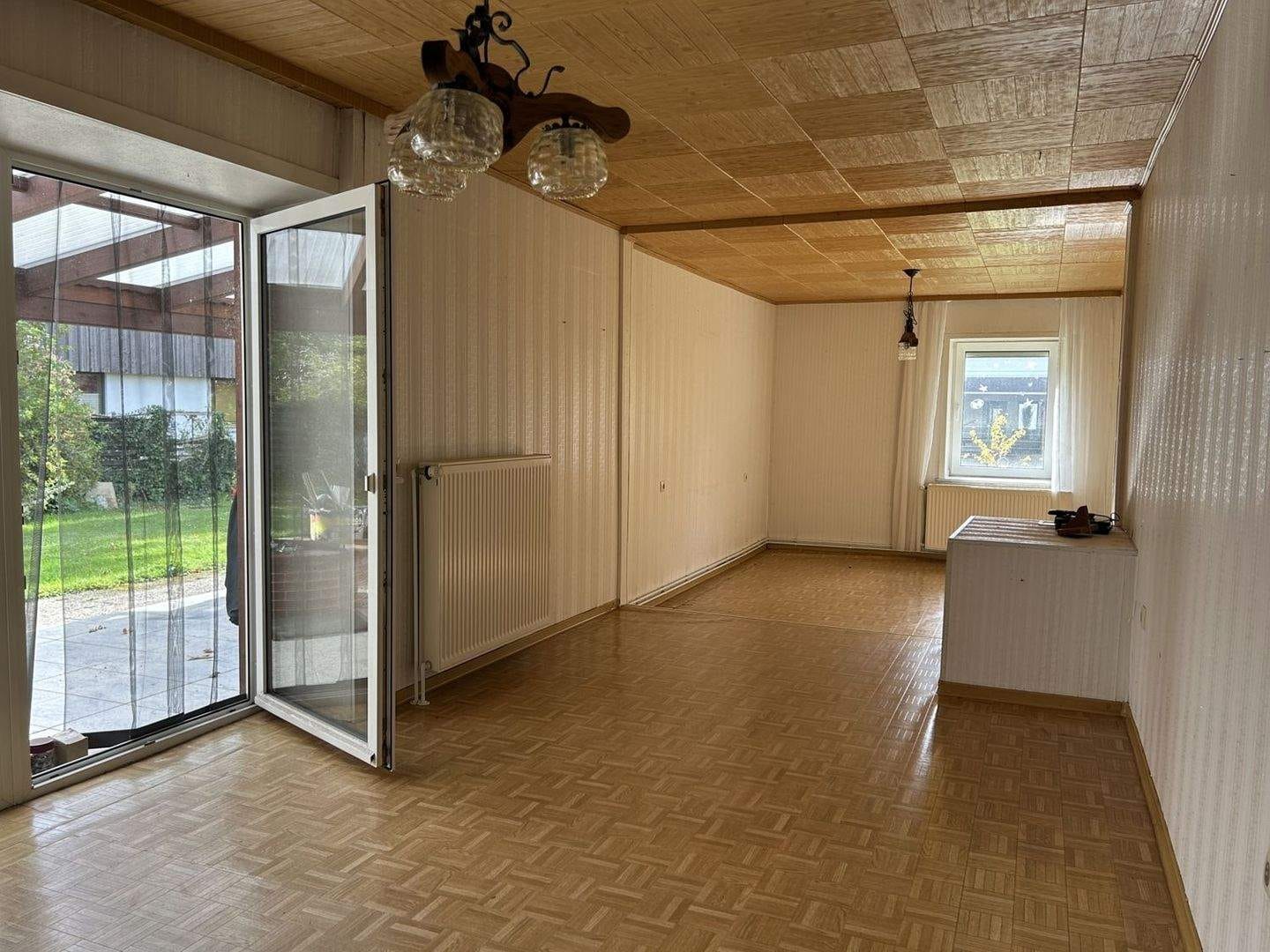 Immobilie in Bückeburg - Resthof in Evesen - Platz, Ruhe und Möglichkeiten für Ihre Ideen - Bild 3