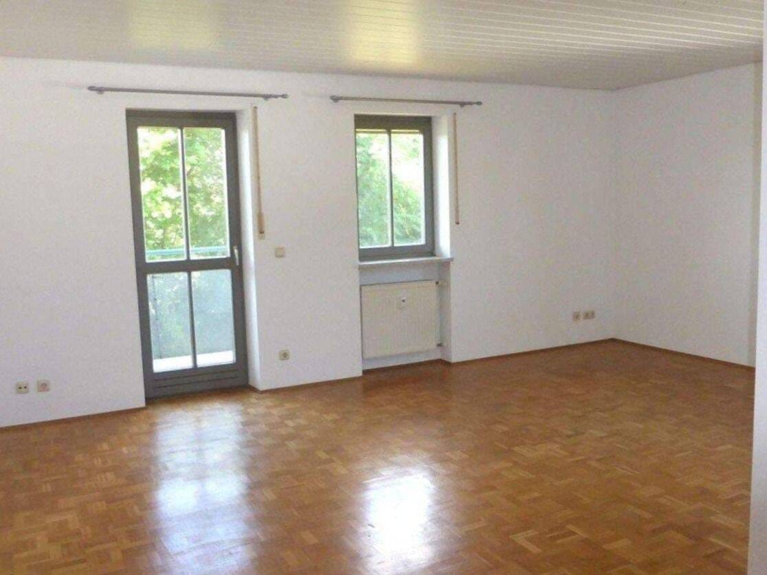 Immobilie in Kastl - Ihr neues Zuhause-schön geschnittene 2-Zimmer-Wohnung in Kastl - Bild 0