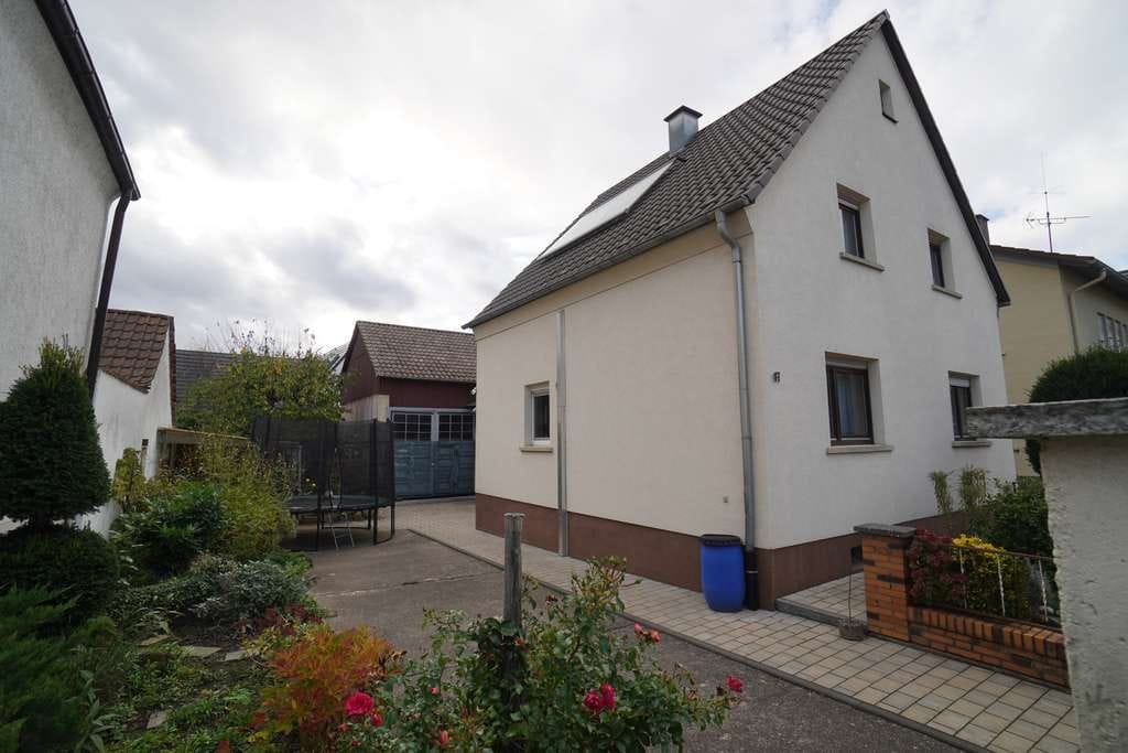 Immobilie in Rauenberg - Einfamilienhaus mit Nebengebäuden, abgeschlossenem Hof und Garten in Rauenberg - Bild 3
